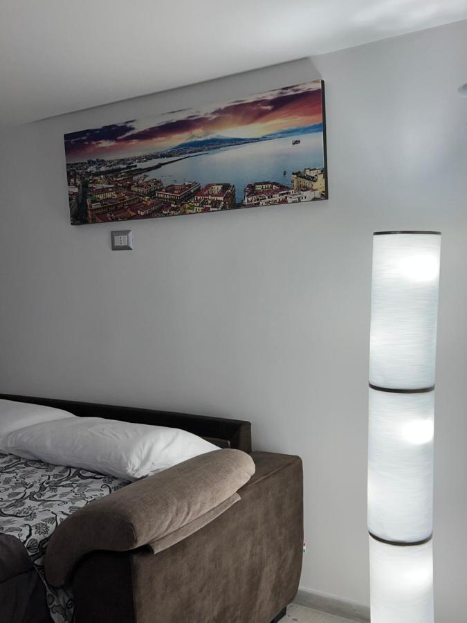 Napoli Centro-La Casa Di Lucio Bed & Breakfast Екстериор снимка