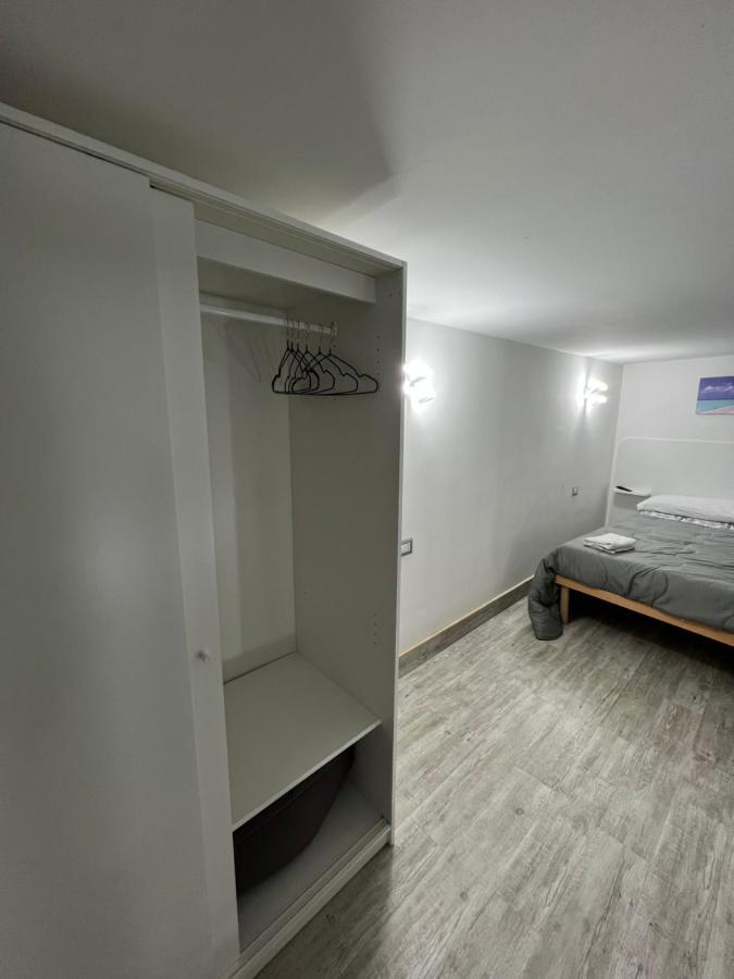Napoli Centro-La Casa Di Lucio Bed & Breakfast Екстериор снимка